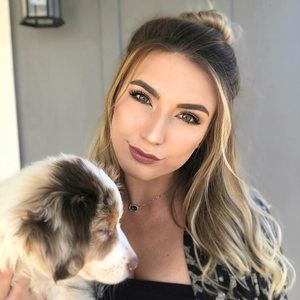 Meet your Posher, Mariella